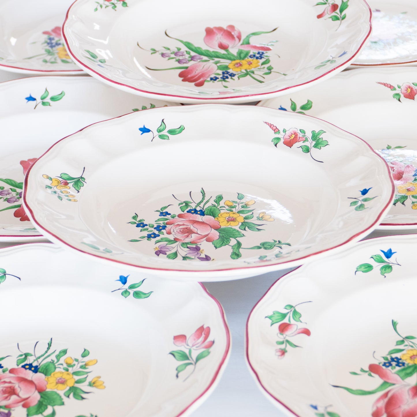 8 assiettes creuses KG Lunéville "Réverbère"