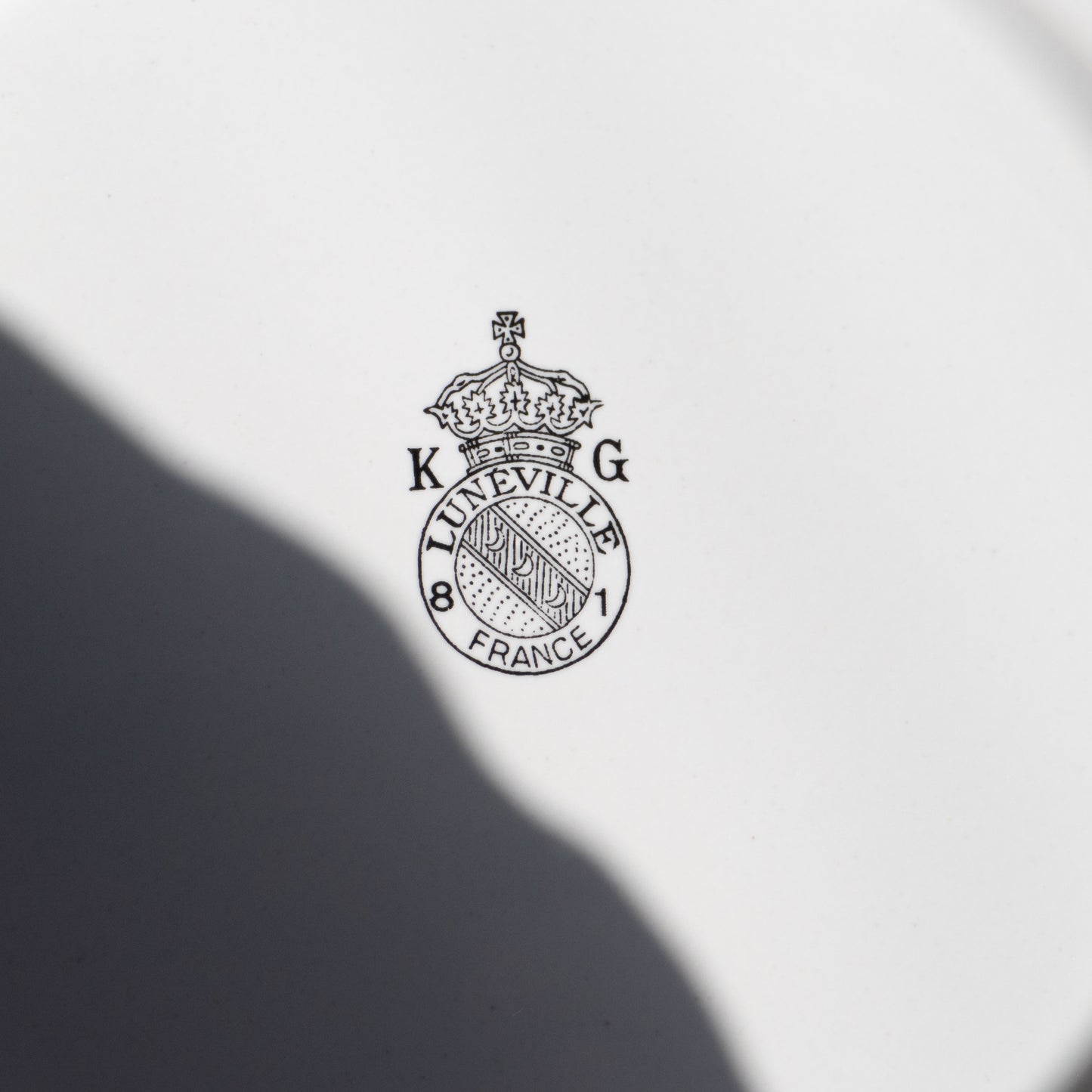 8 assiettes creuses KG Lunéville "Réverbère"