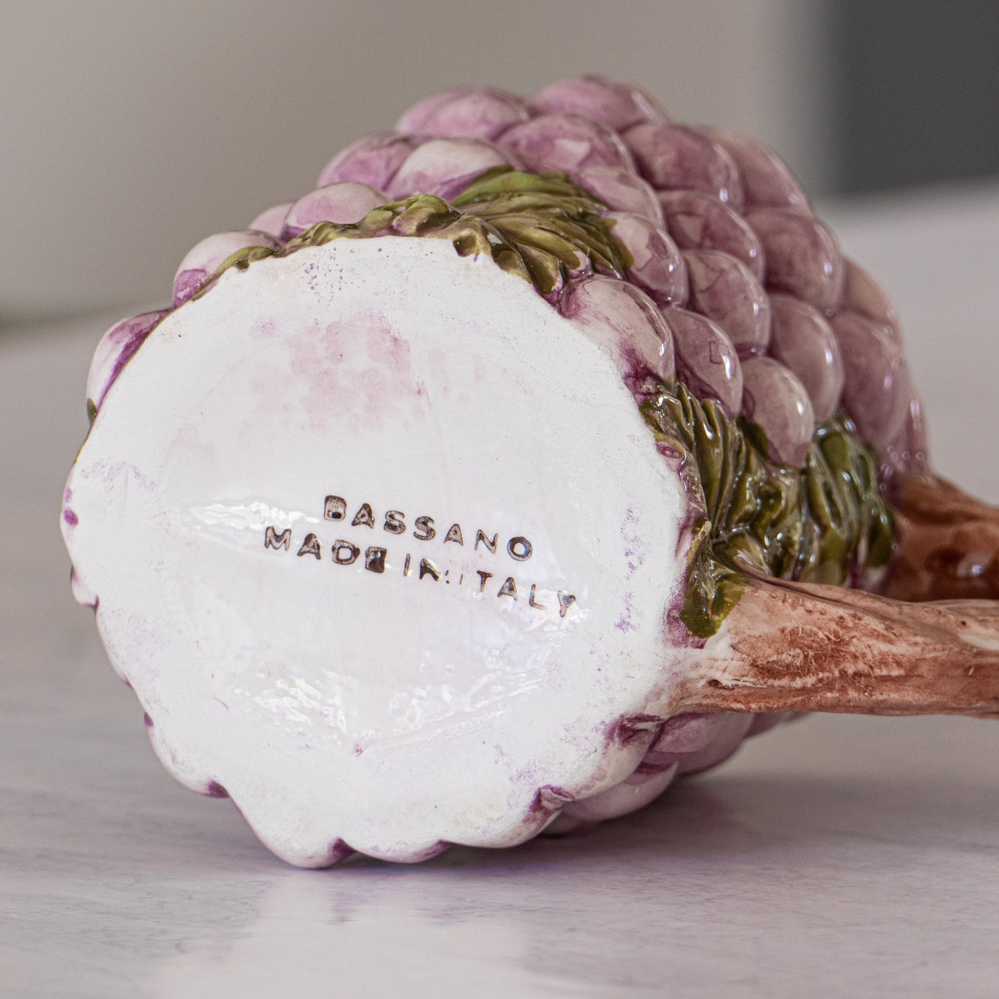 4 grandes tasses en barbotine raisin Bassano