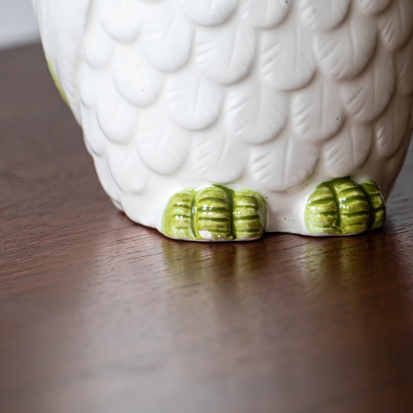 Carafe en barbotine hibou blanc et vert