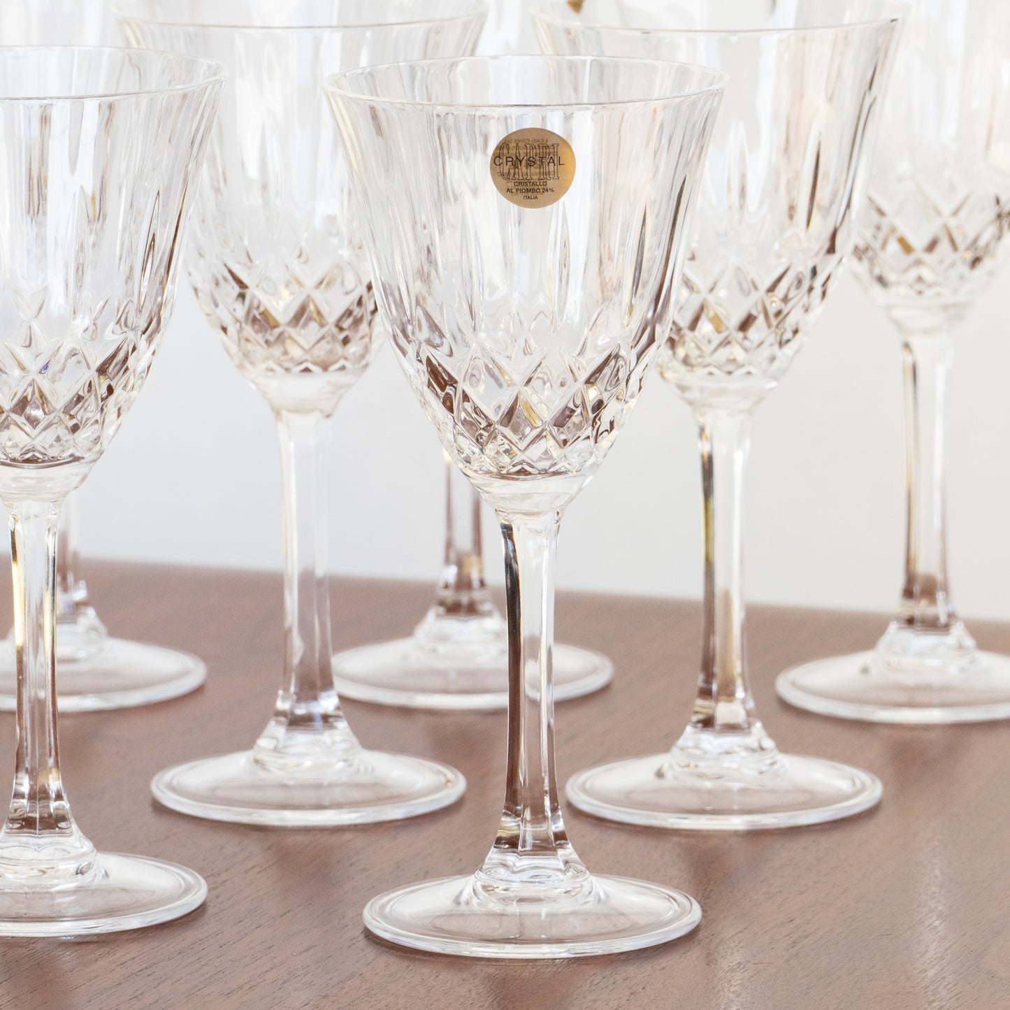 8 verres à vin en cristal ciselé - Italy