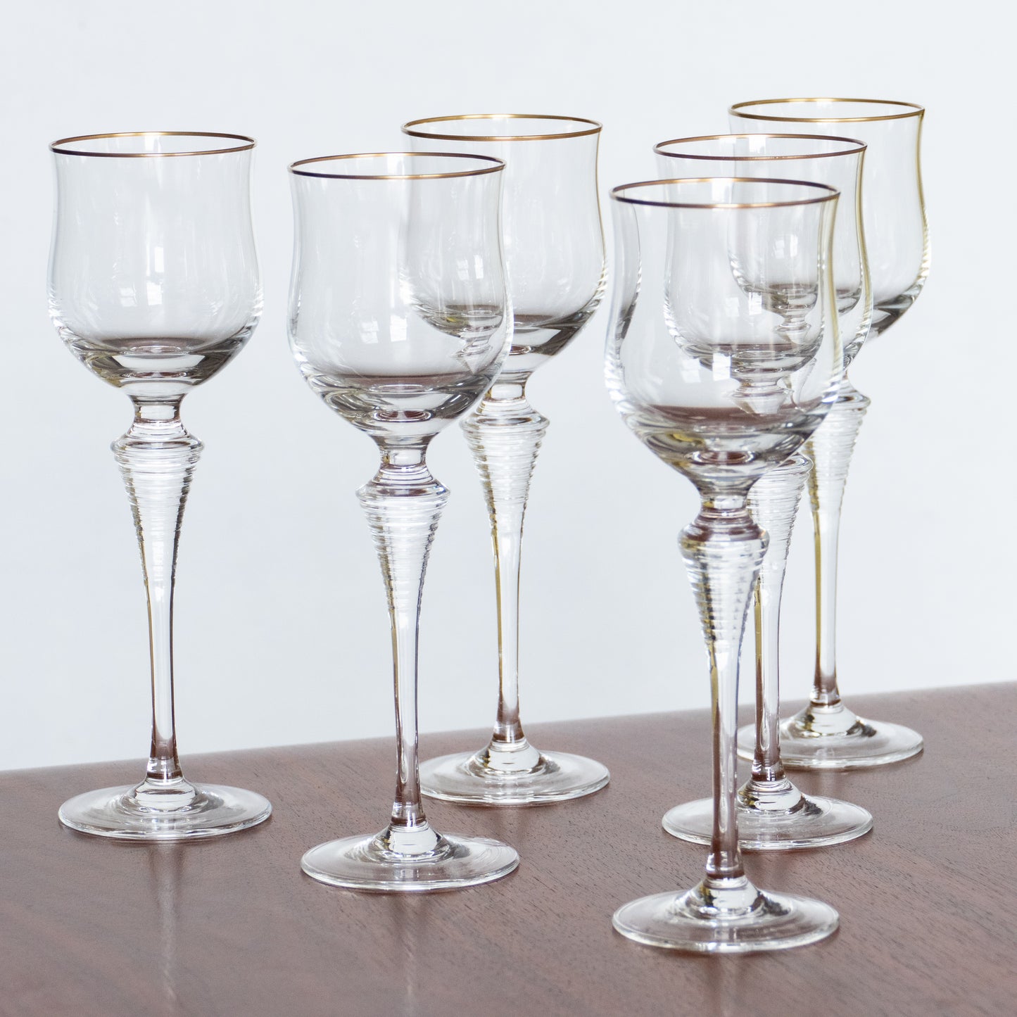 6 verres en cristal pied tornade et liseré or