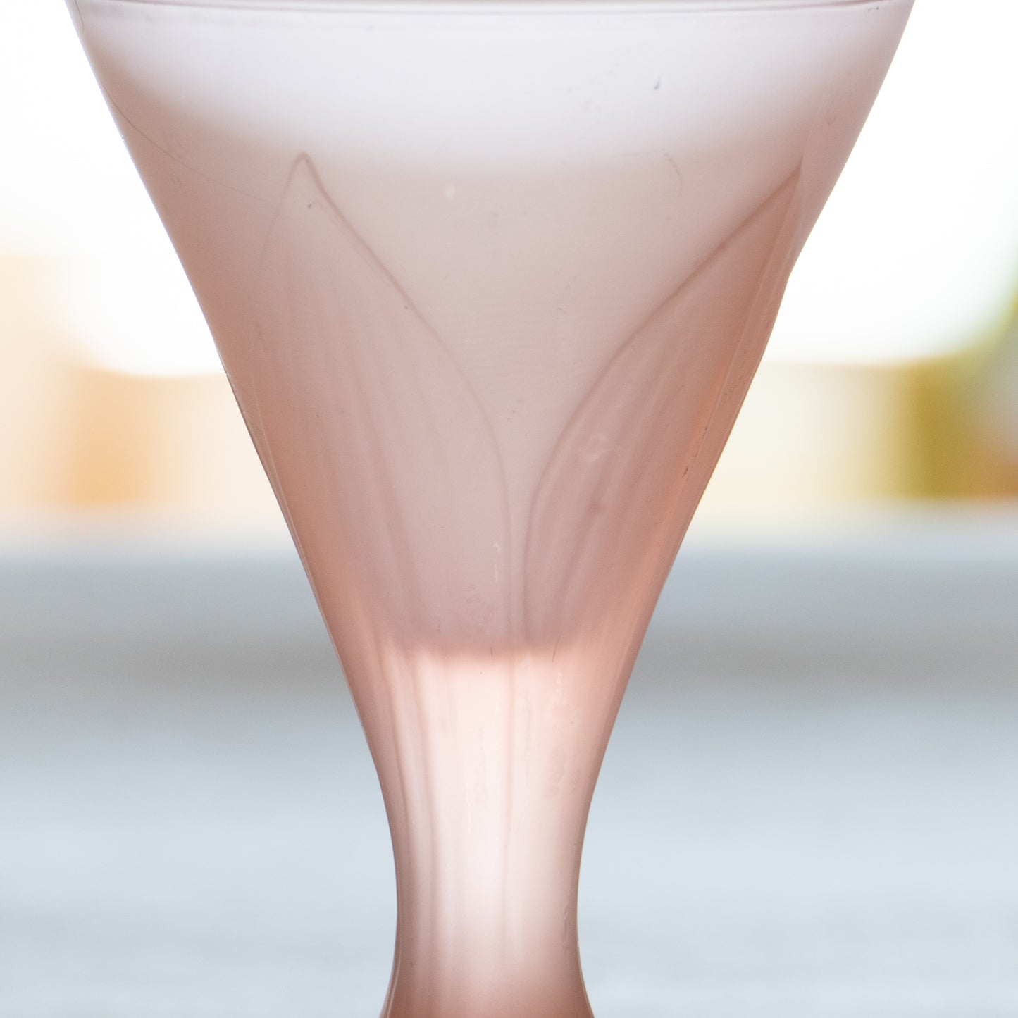 6 verres roses dépolis