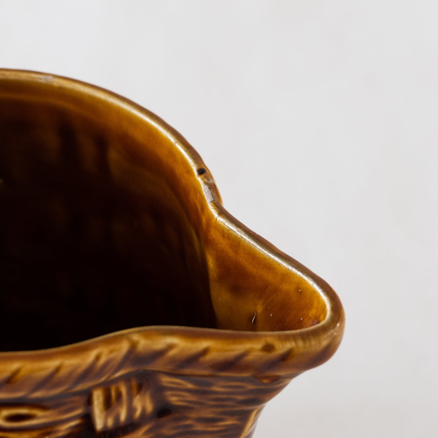 Pichet en barbotine cannage Sarreguemines