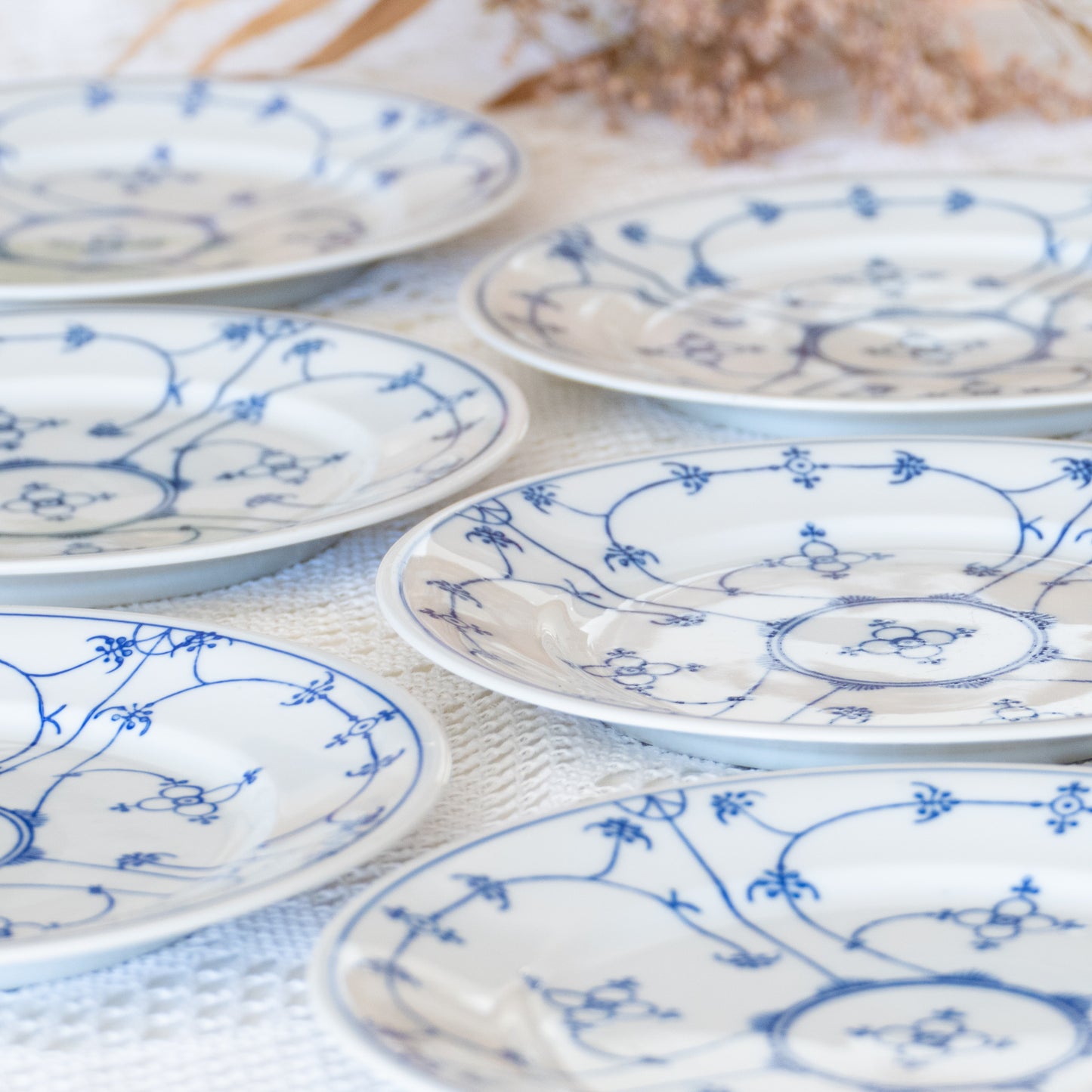 6 assiettes à dessert en porcelaine de Bavière "Saks"