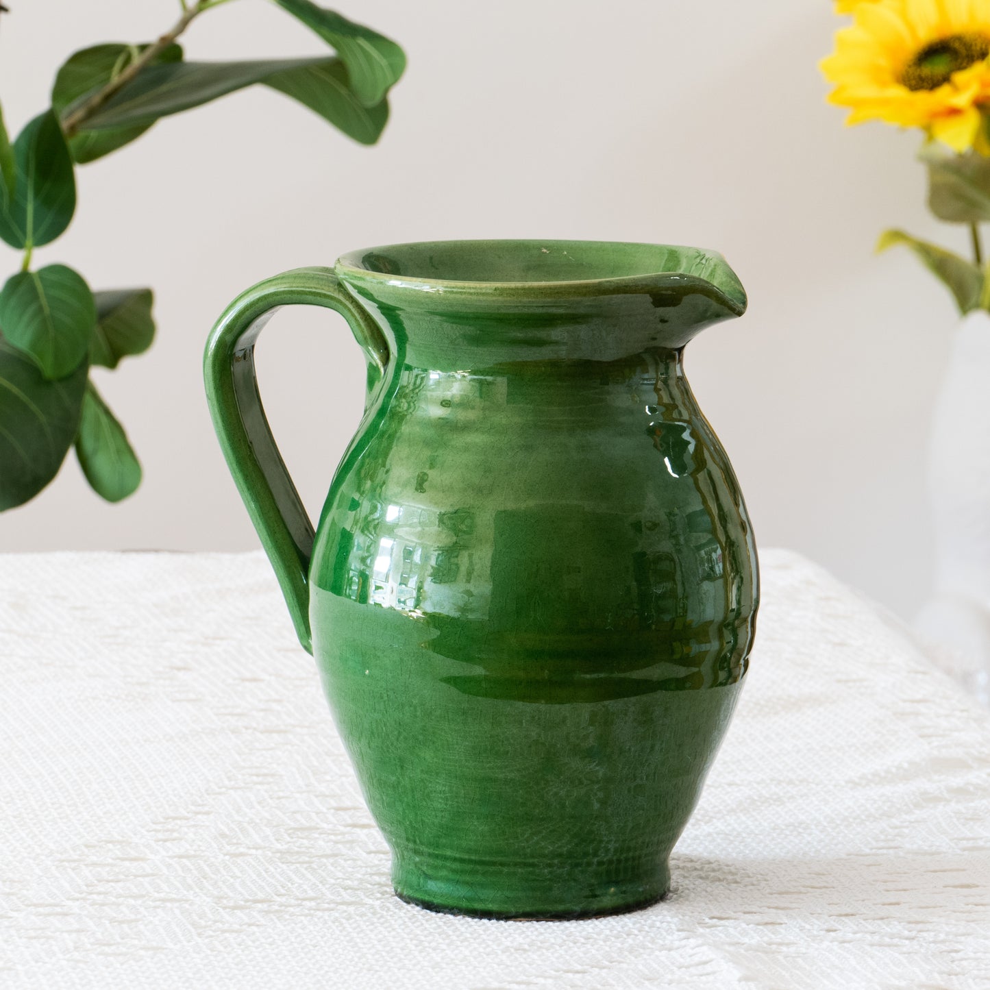 Grande carafe émaillée vert sapin
