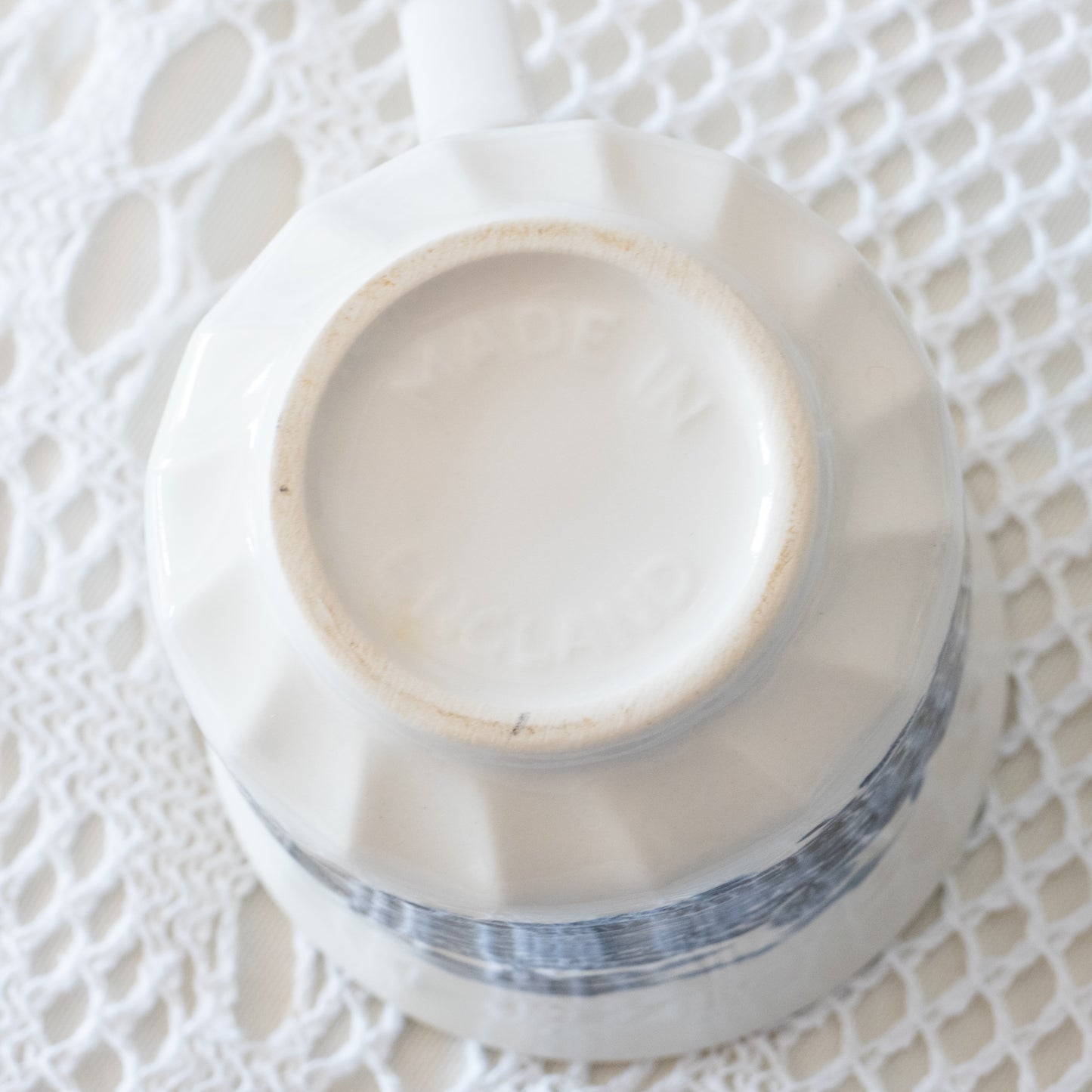 6 tasses en porcelaine anglaise Royal Wessex