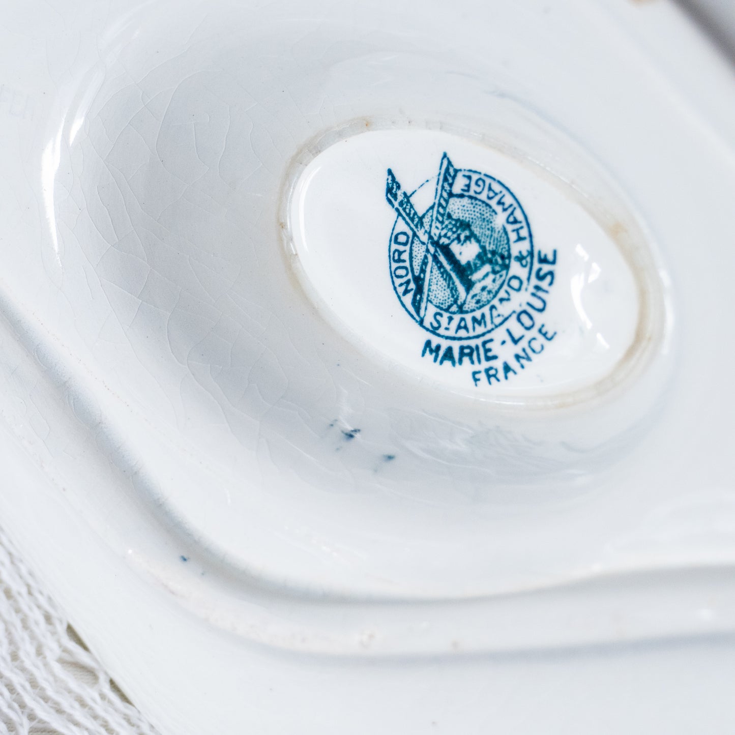 Saucière St Amand "Marie-Louise" - terre de fer