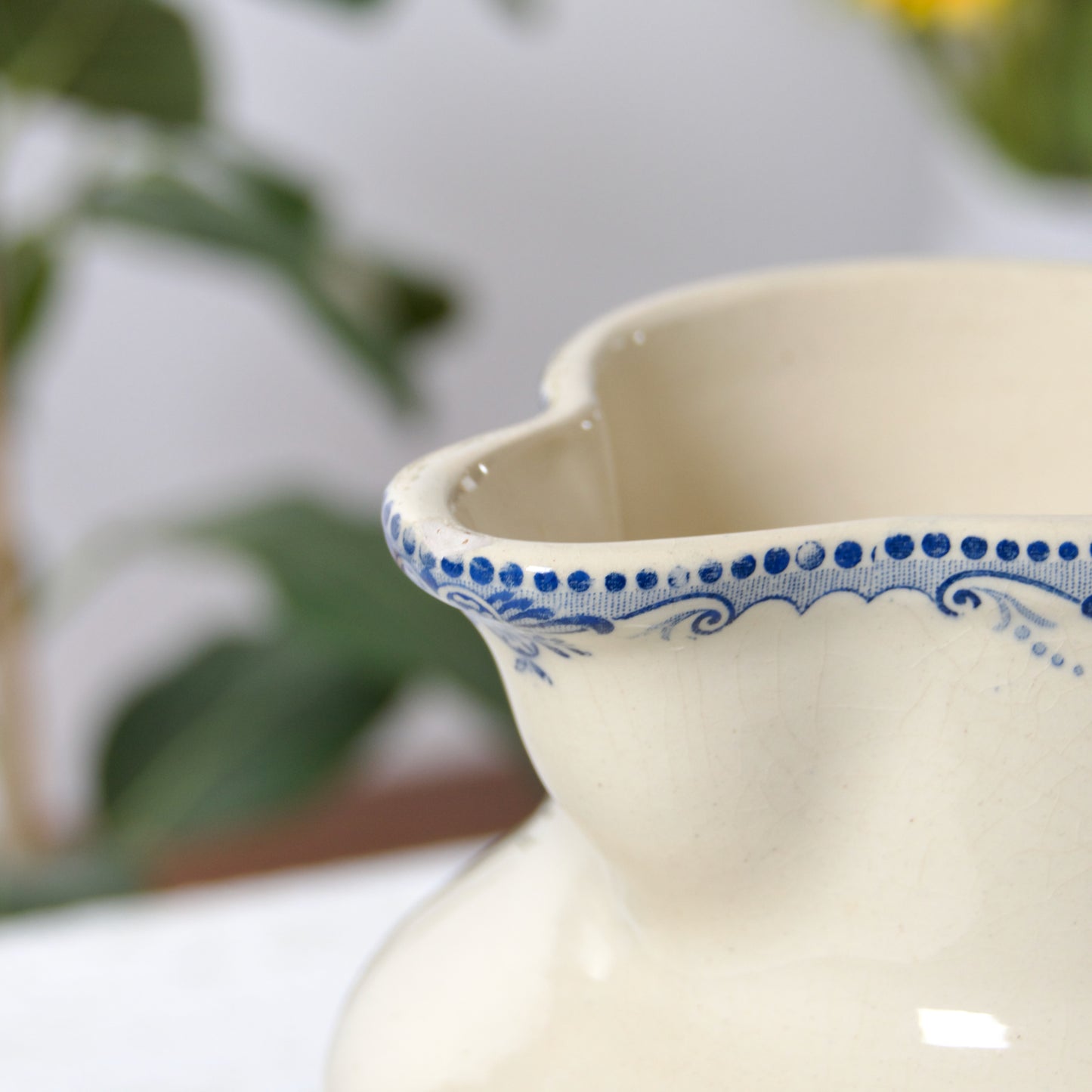 Très grand broc XIXe terre de fer - HB&C Boulenger Choisy-le-Roi "Massena"