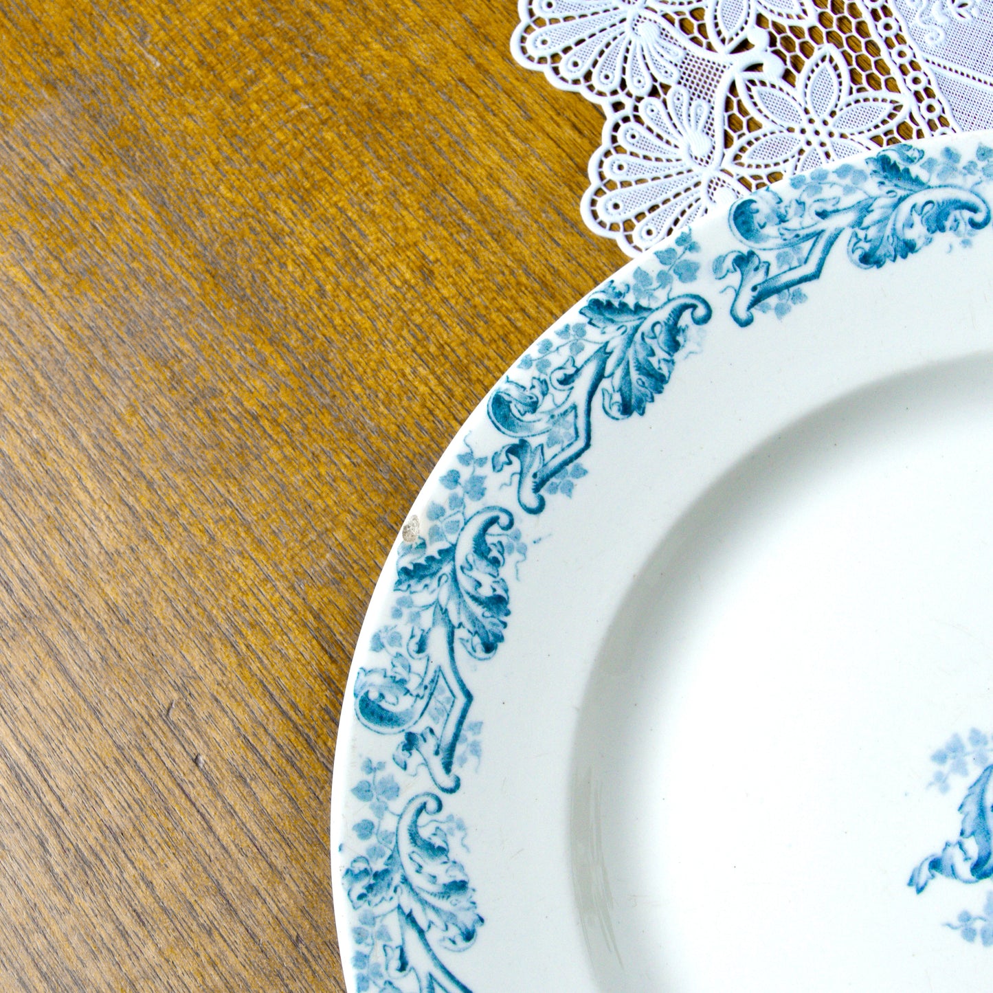 Grand plat rond Longwy XIXe "Russe" - terre de fer