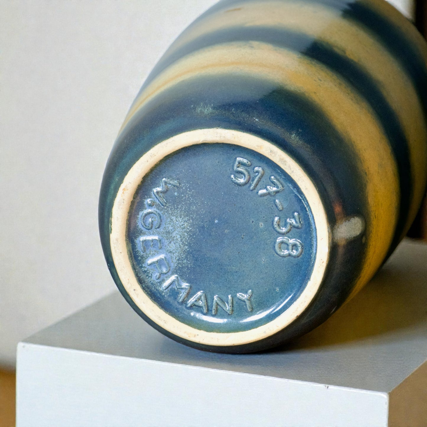 Grand vase émaillé West Germany