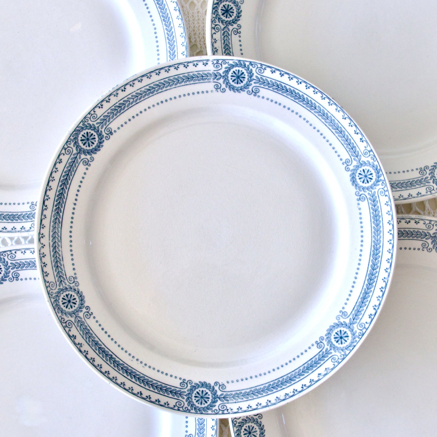 8 assiettes plates Sarreguemines "Carina" - terre de fer
