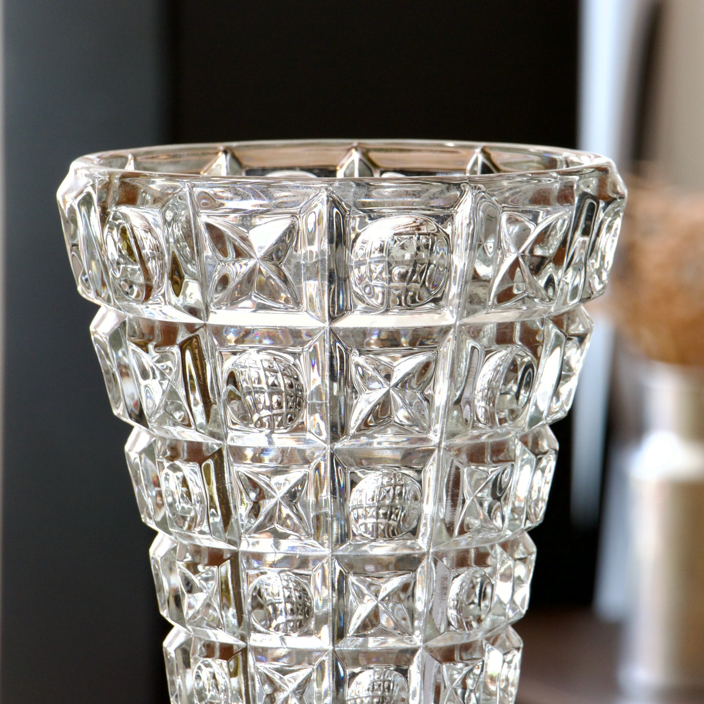Grand vase OXO par J. Zejmon