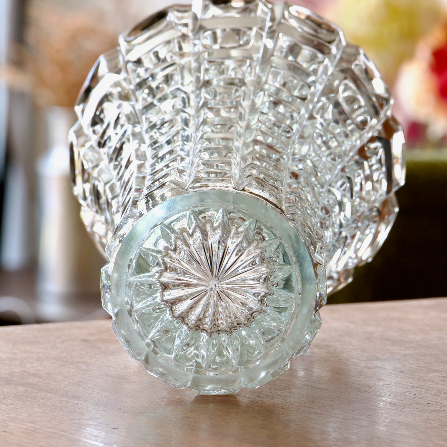 Grand vase OXO par J. Zejmon