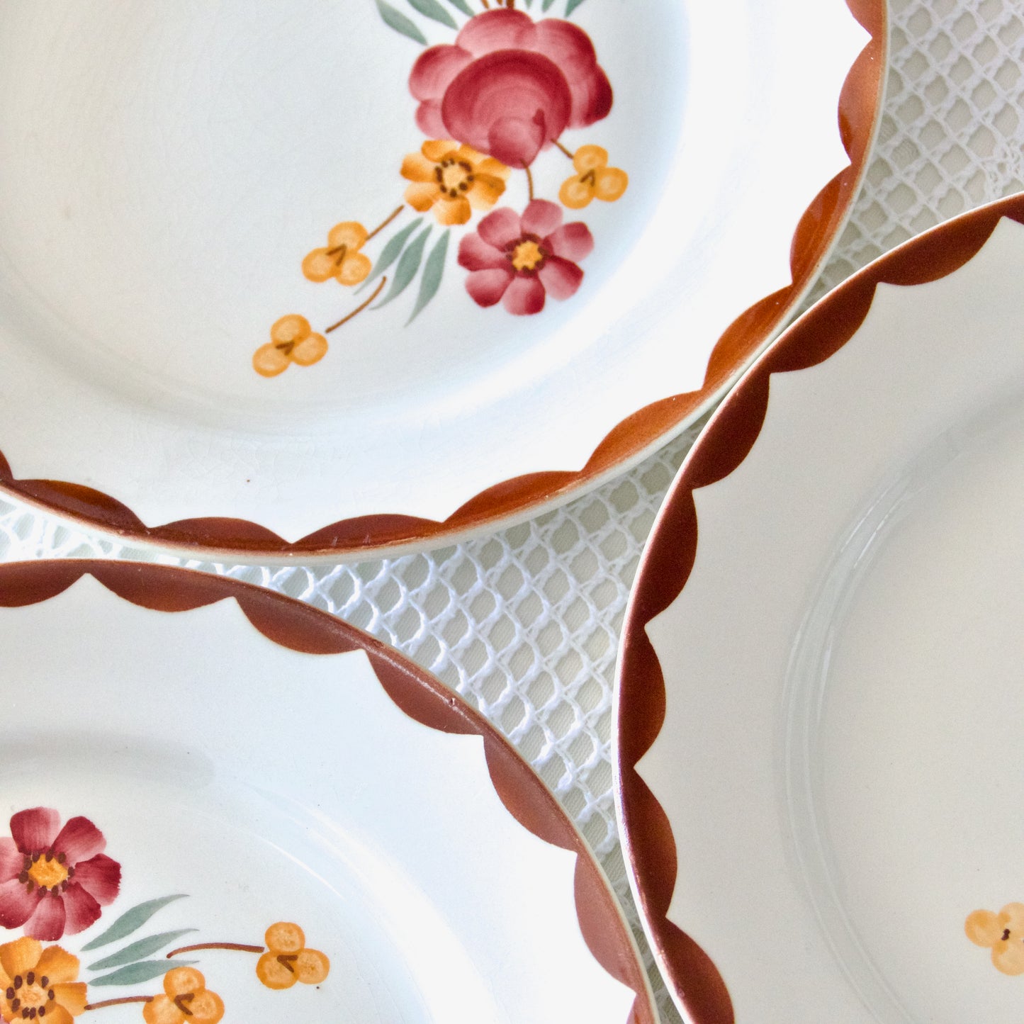 6 assiettes plates Choisy-le-Roi "Huguette"