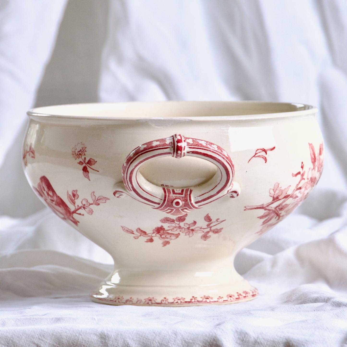 Grande coupe XIXe Sarreguemines "Favori" - terre de fer rose