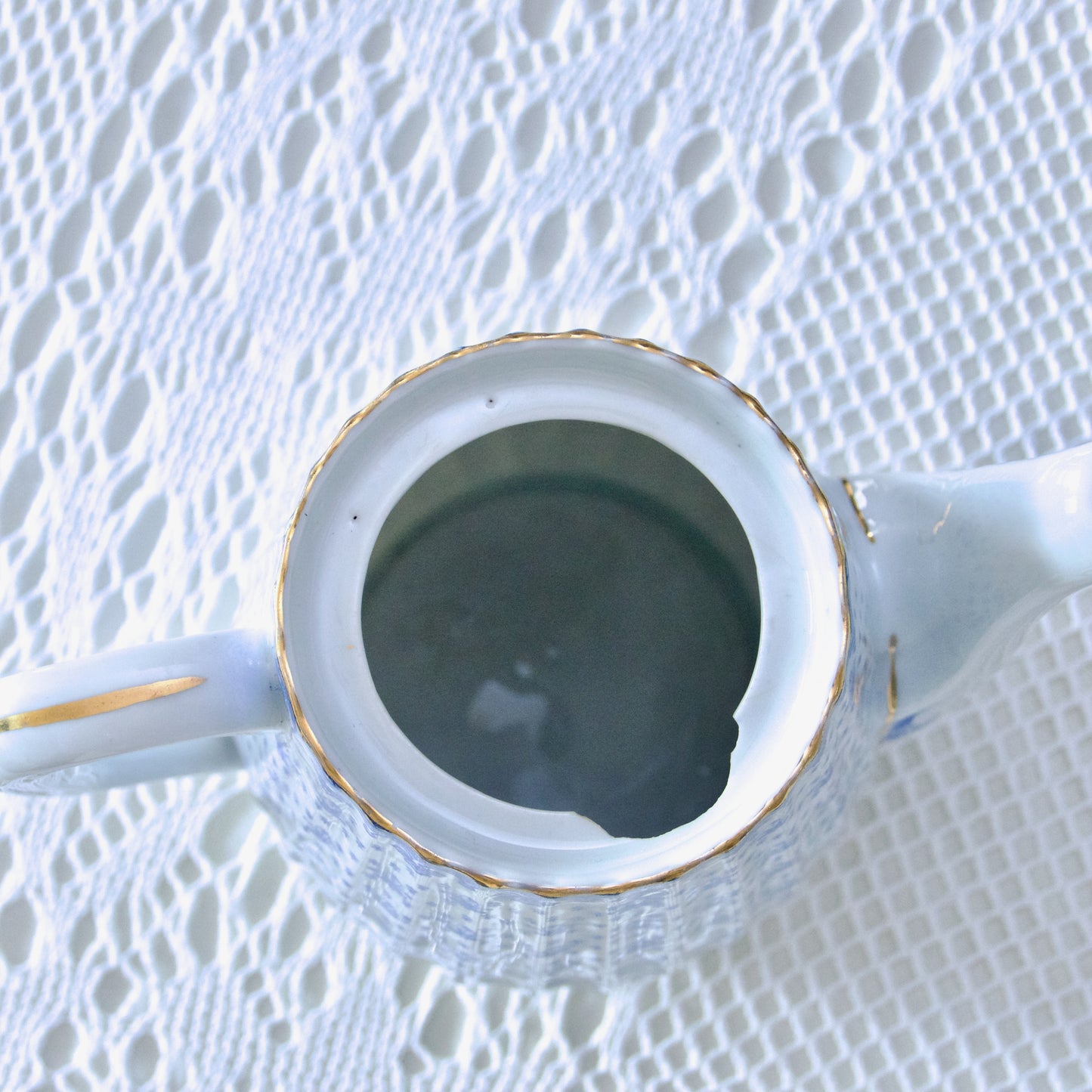 Grande cafetière de 1909 Oscar Shaller en porcelaine "Fleur de Lys"