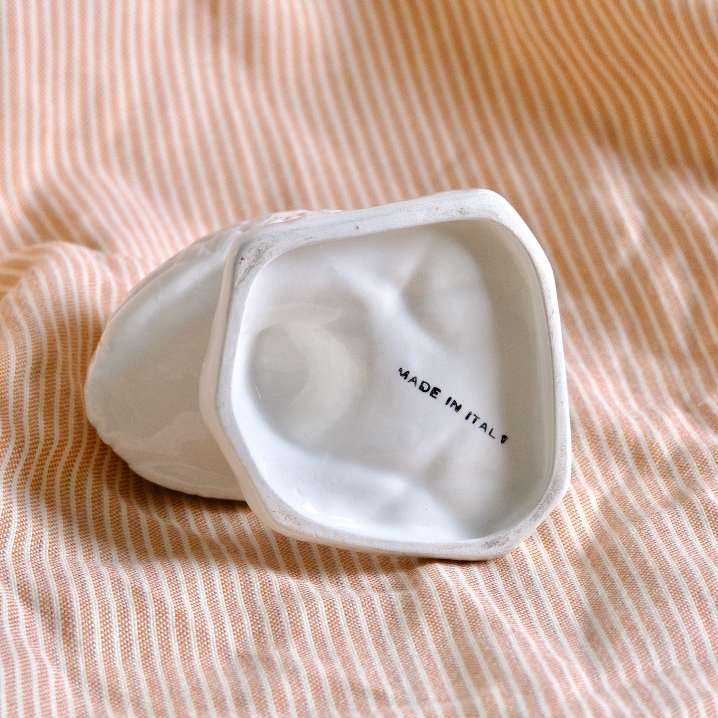 Pique-fleurs italien zoomorphe oiseau en faïence