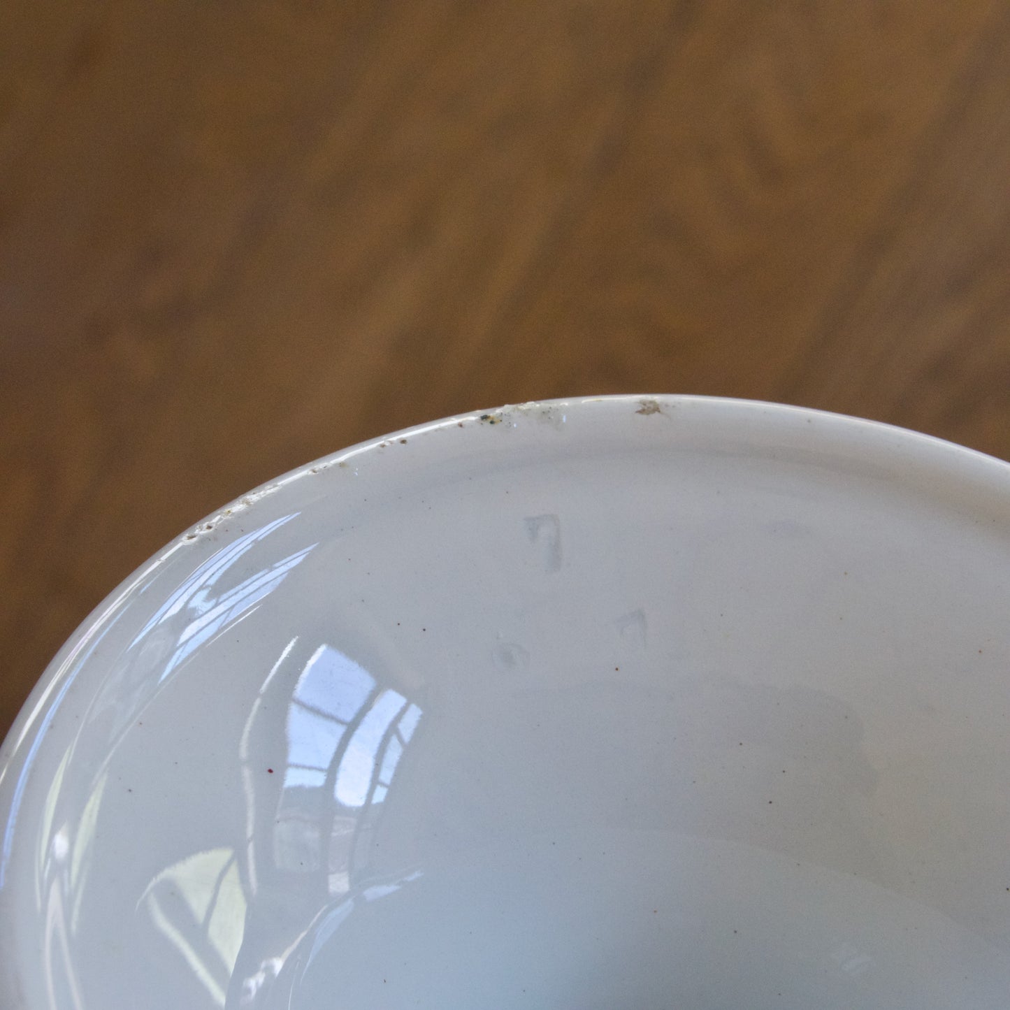 Compotier ancien en faïence terre de fer rose