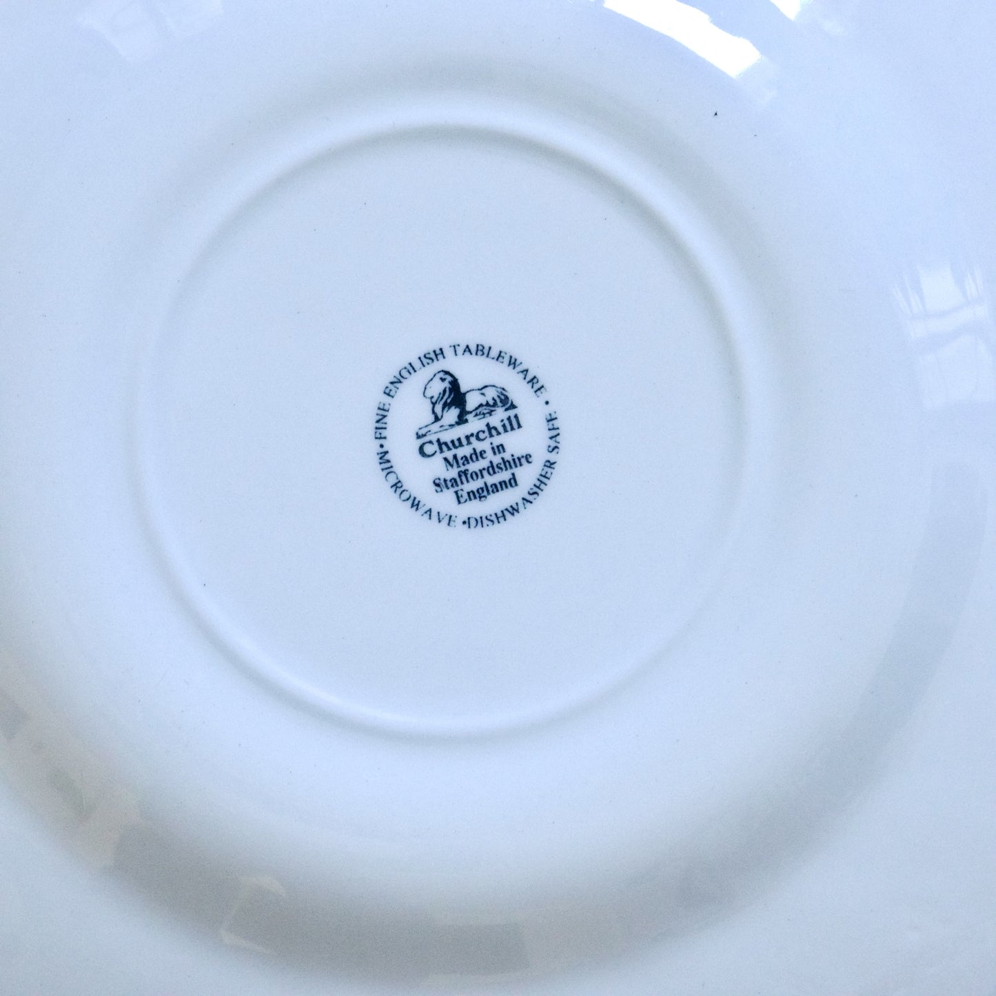 11 assiettes à dessert Staffordshire Churchill