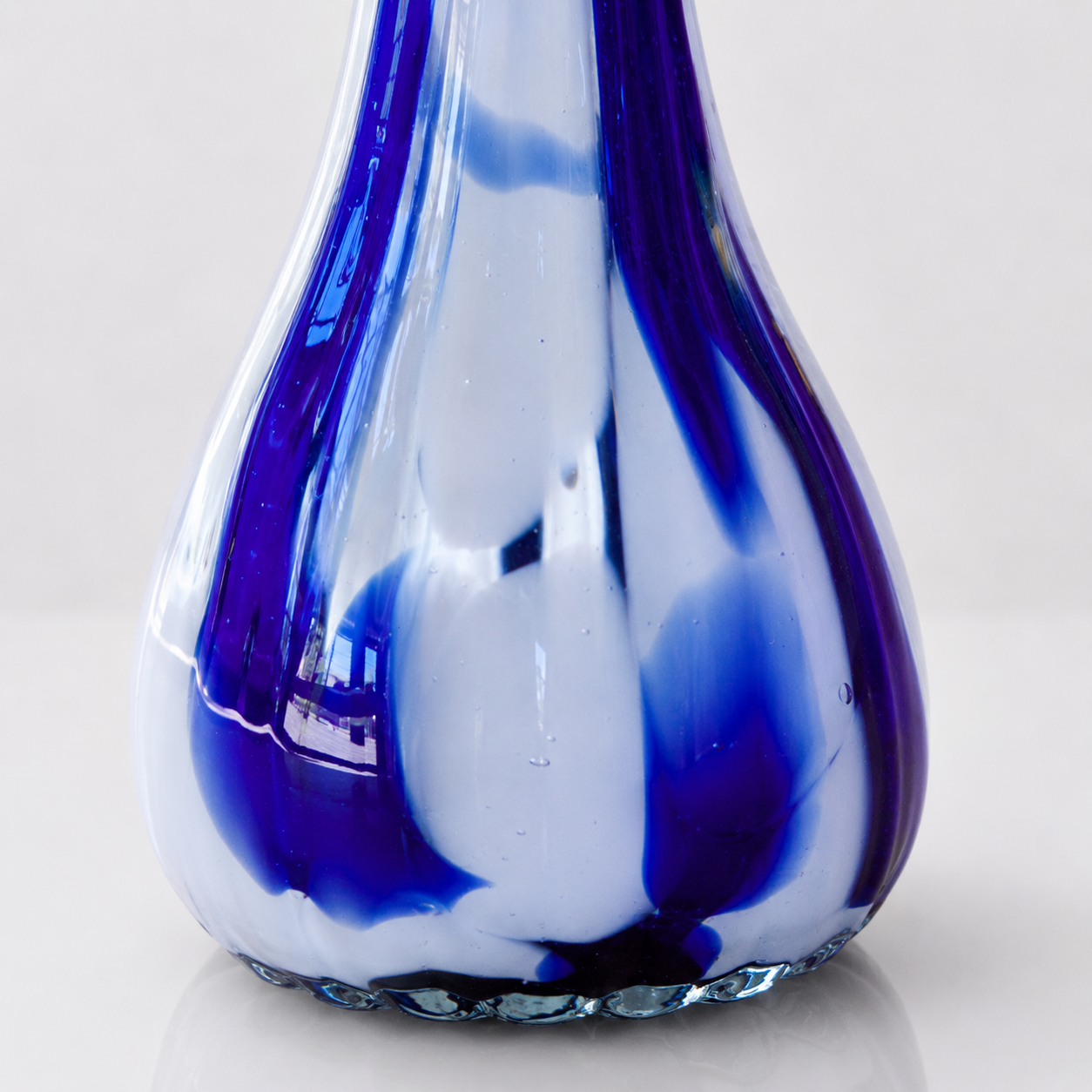 Vase en verre soufflé Murano x Kaiser