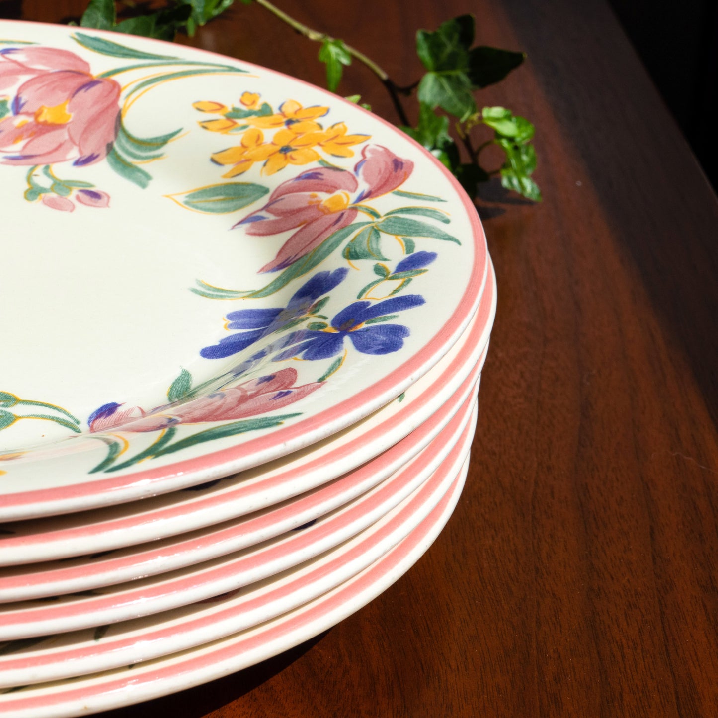 6 assiettes Stafforshire "Chelsea"
