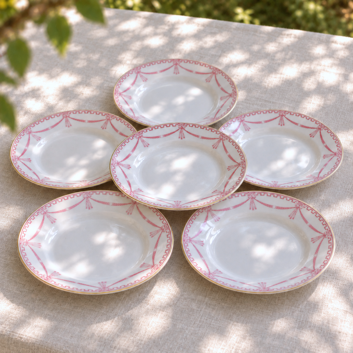 6 assiettes de 1890 en porcelaine Carl Tielsch