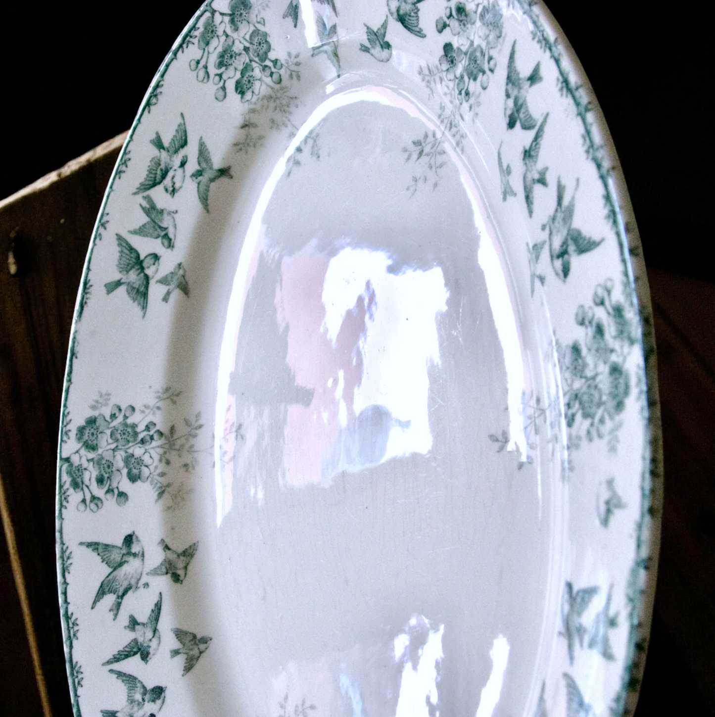 Rare plat ovale de 1878, Choisy-le-Roi "Montigny" - terre de fer