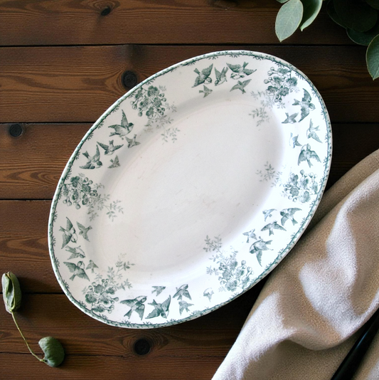 Rare plat ovale de 1878, Choisy-le-Roi "Montigny" - terre de fer