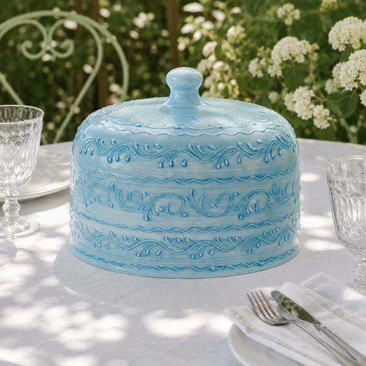 Très grande cloche de présentation en faïence émaillée bleu turquoise
