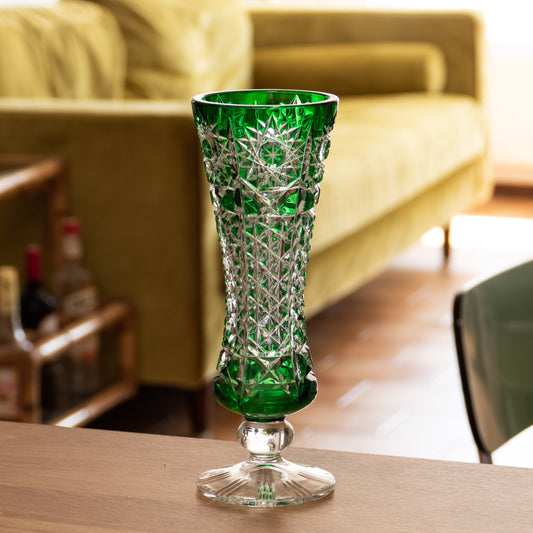 Vase en cristal de bohème émeraude