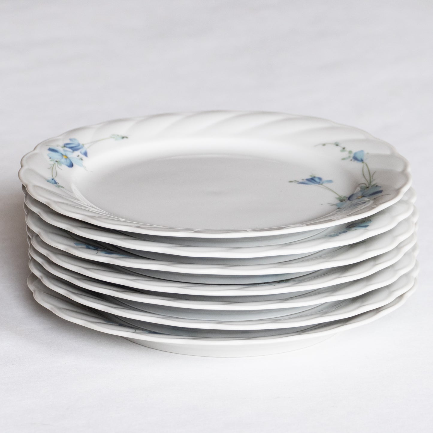 6 assiettes en porcelaine de Bavière Winterling