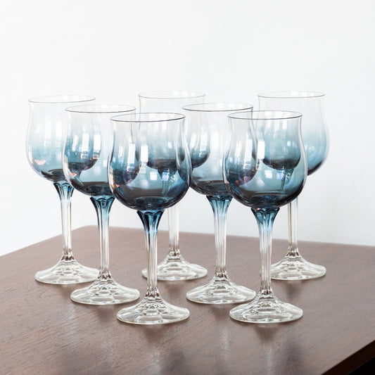 7 grands verres en cristal dégradé de bleu