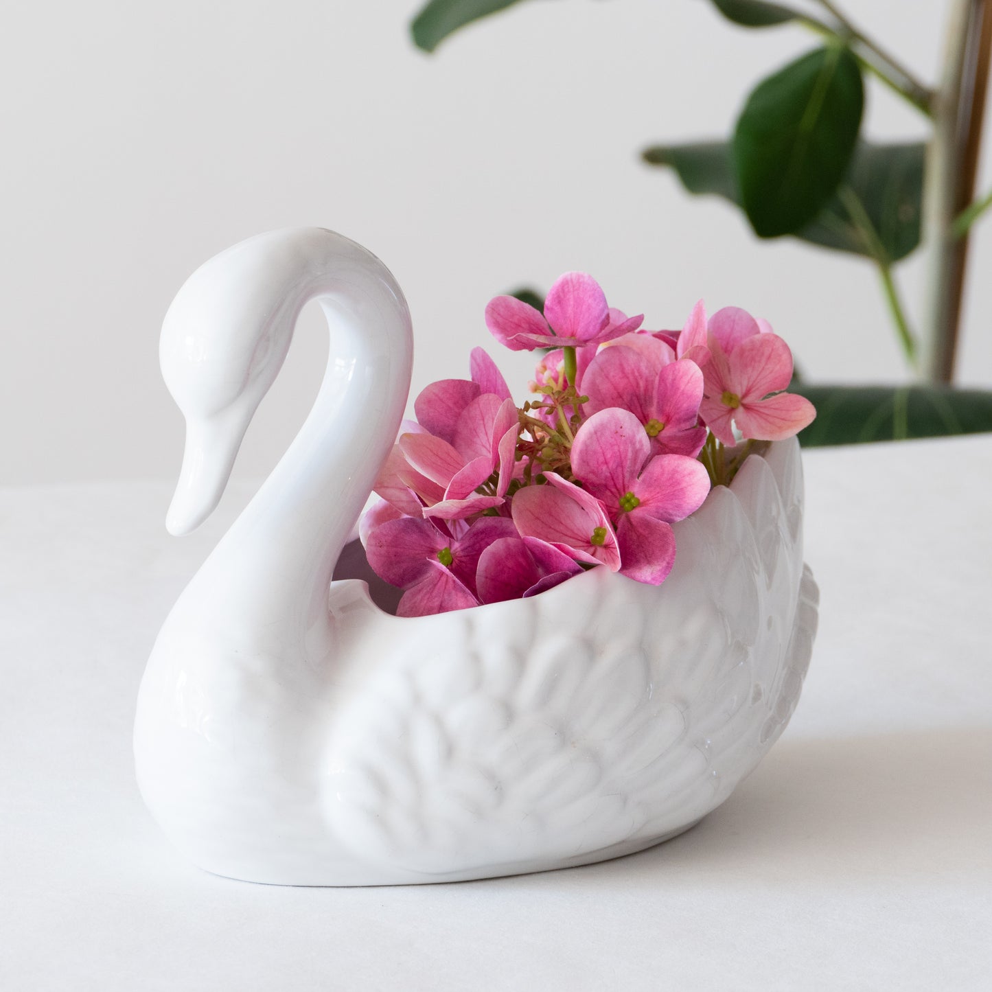 Cache-pot cygne en porcelaine