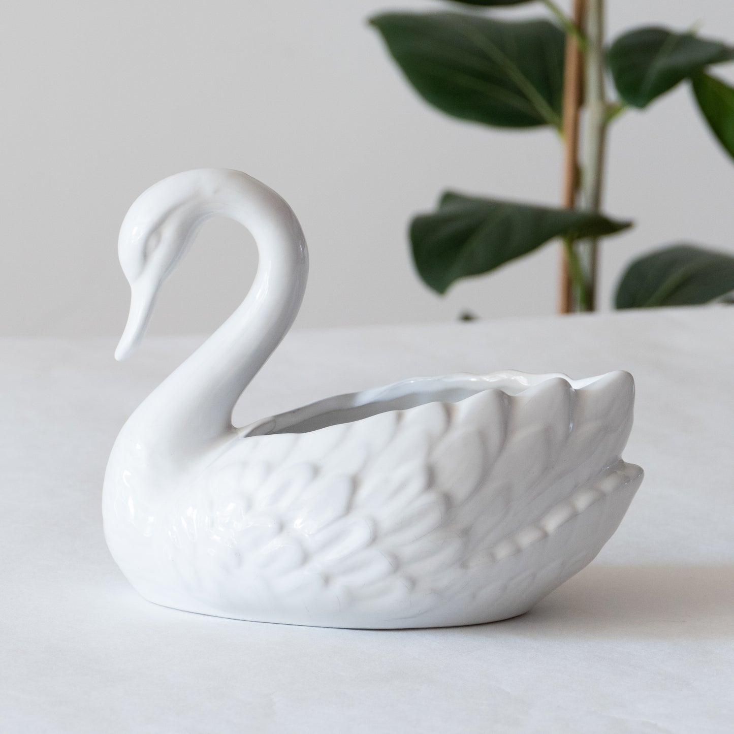 Cache-pot cygne en porcelaine