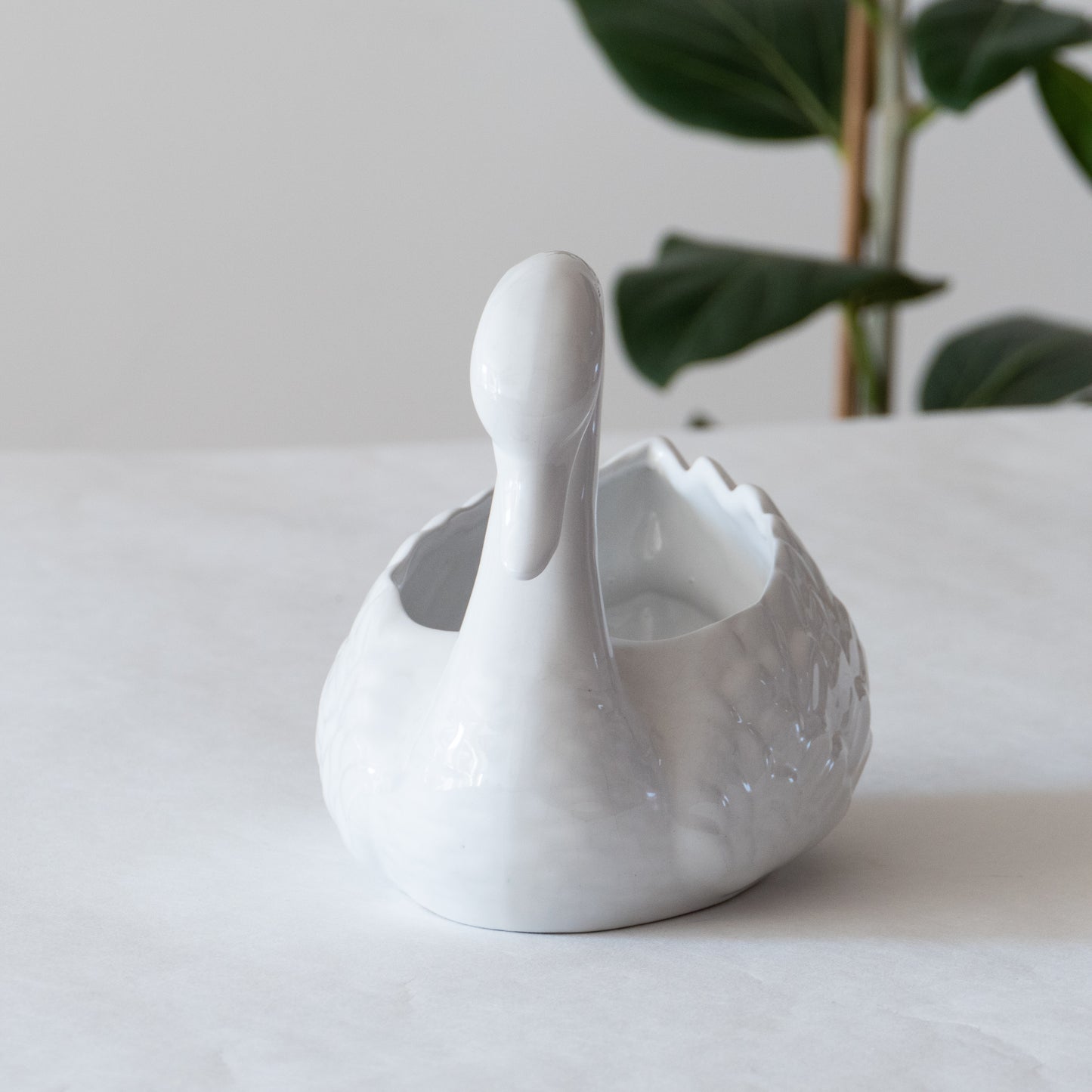 Cache-pot cygne en porcelaine