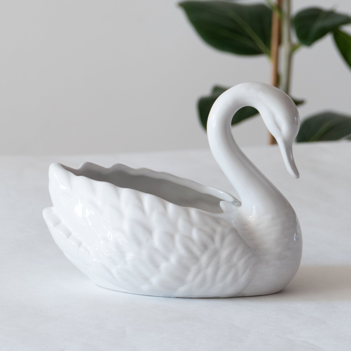 Cache-pot cygne en porcelaine