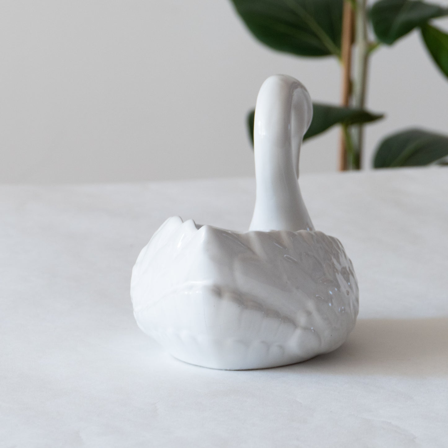 Cache-pot cygne en porcelaine