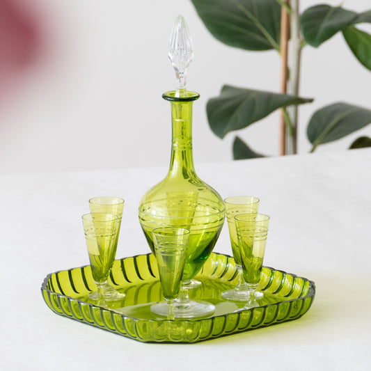 Service à liqueur en cristal Baccarat couleur chartreuse