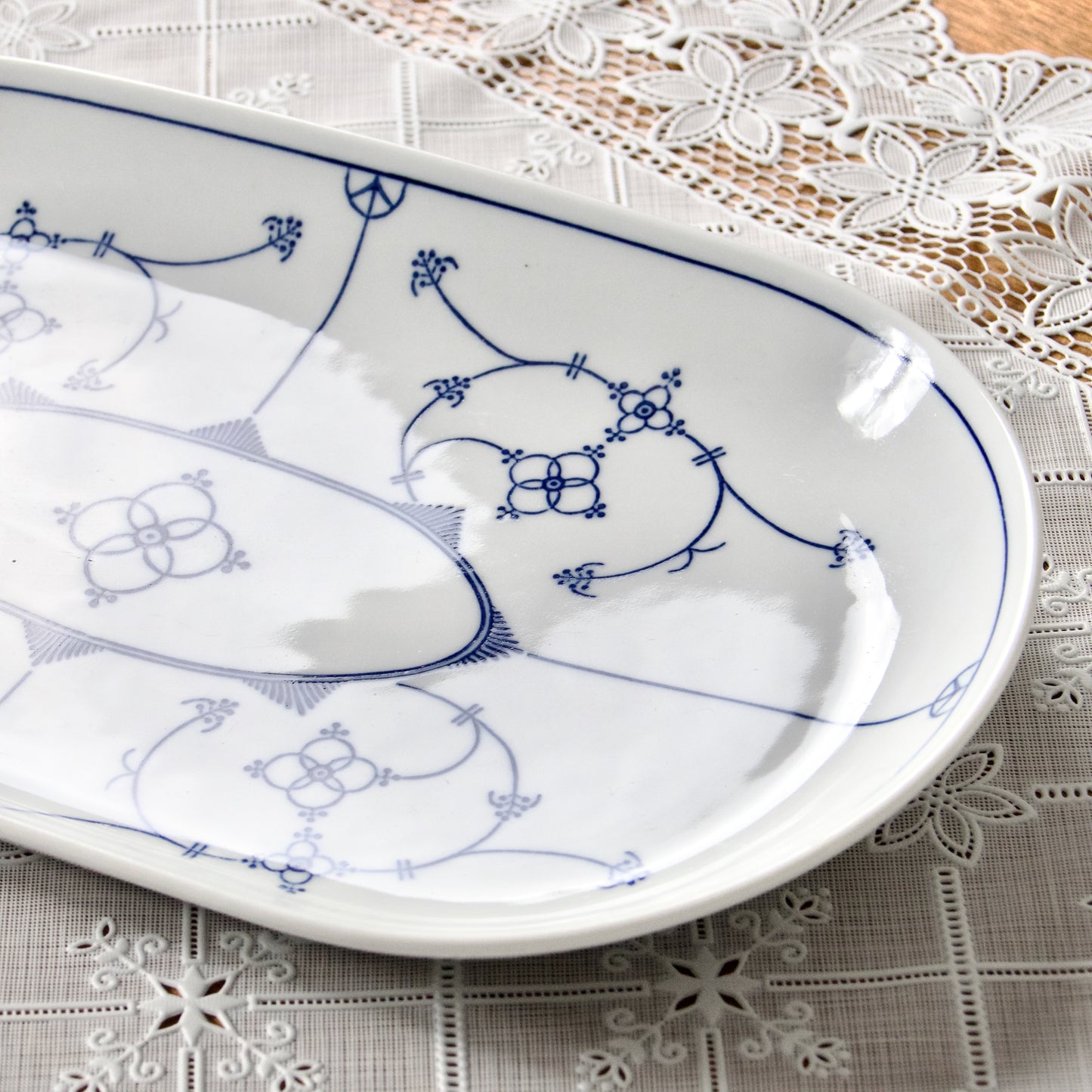 Plats ovales en porcelaine Khala Germany "Blau Saks"