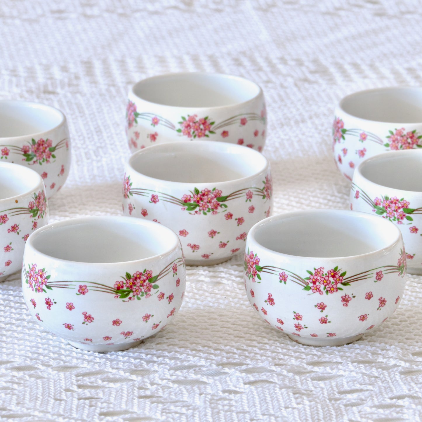 8 petites tasses à thé sakura