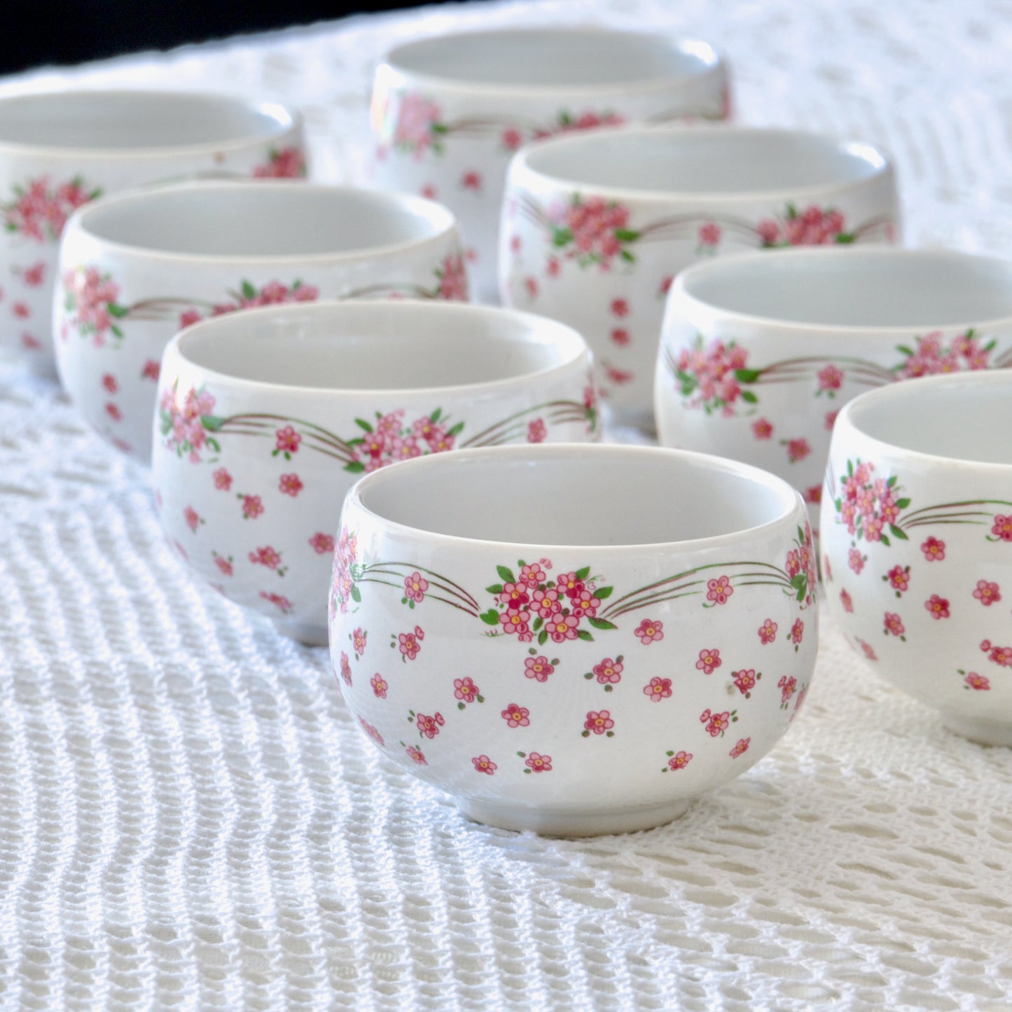 8 petites tasses à thé sakura