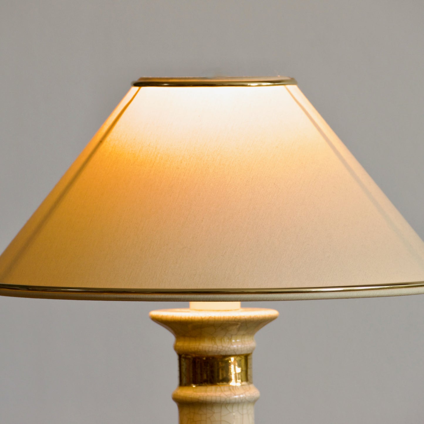 Lampe vintage en céramique craquelée