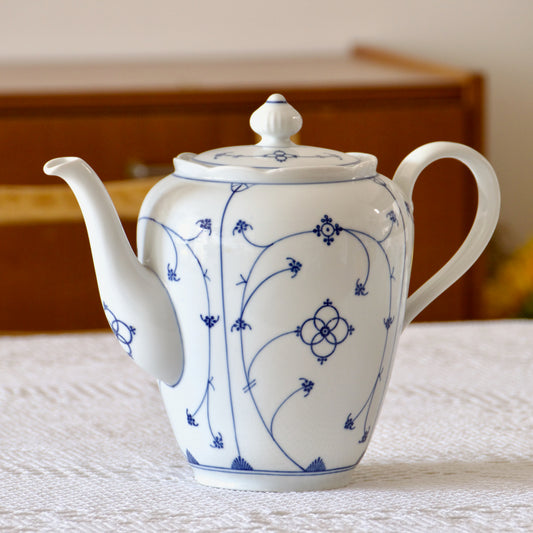 Grande théière en porcelaine de Bavière Blau Saks