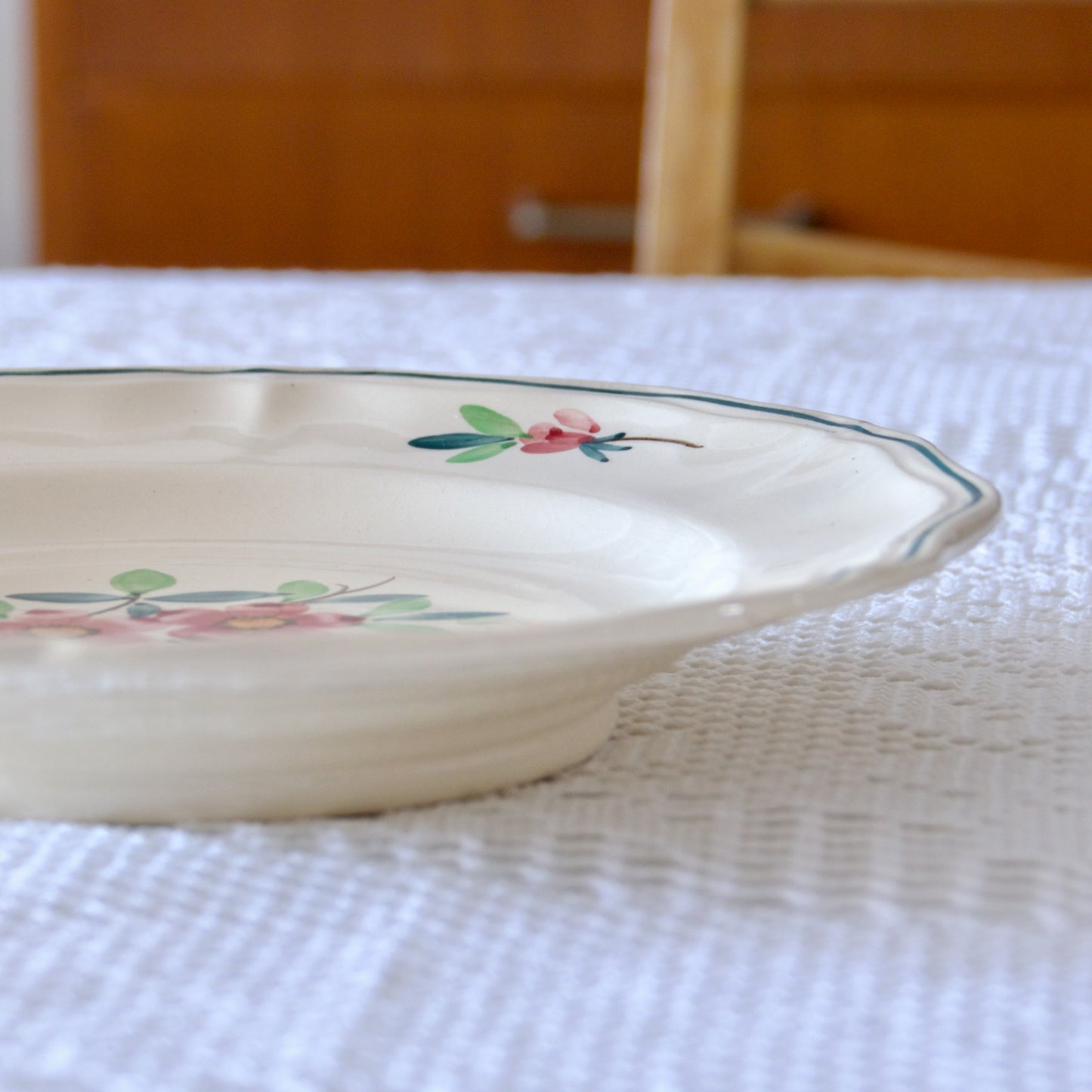 Assiette sur piédouche Sarreguemines "Amazonas"