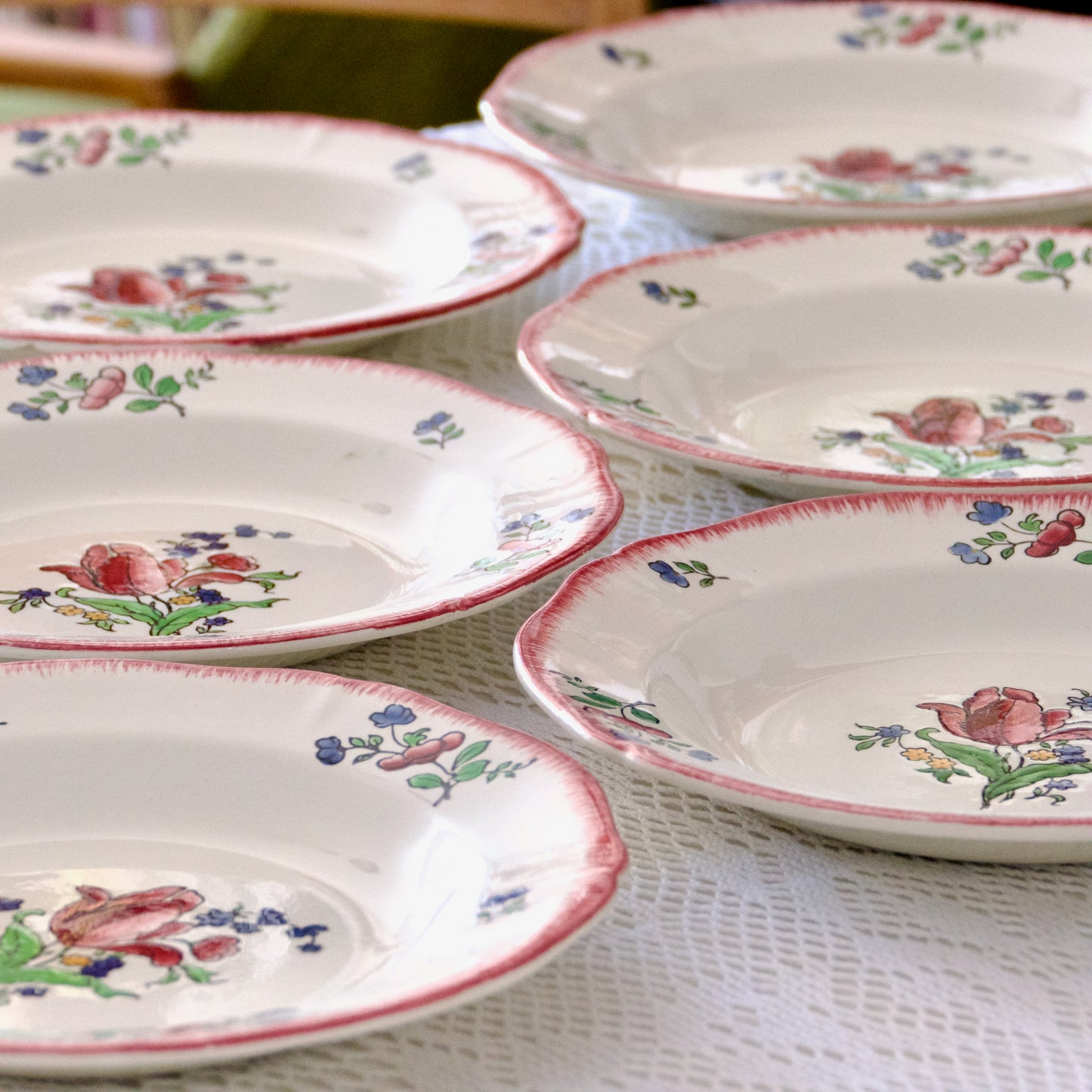 6 assiettes creuses XIXe Gien "Lorraine"