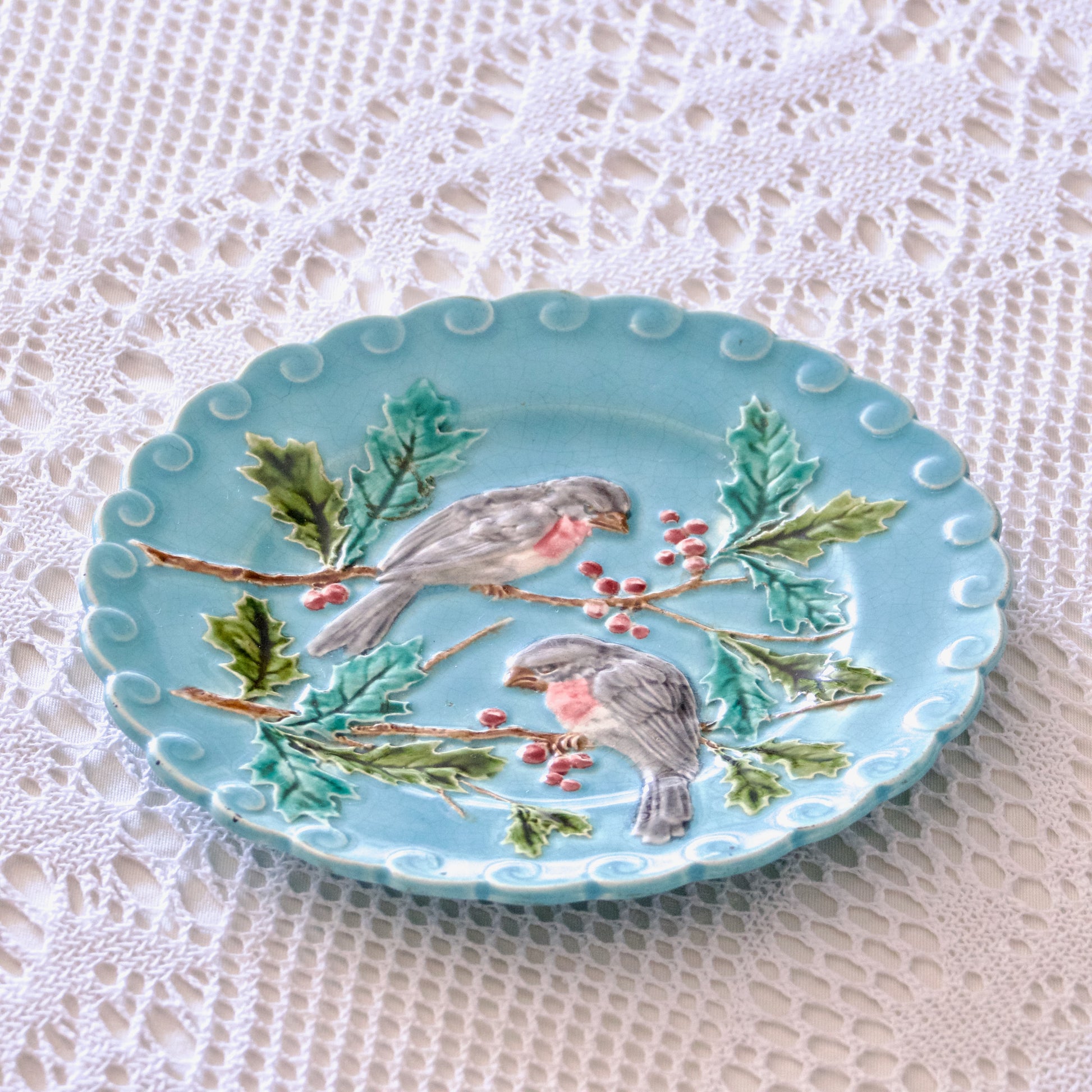 ASSIETTE ANCIENNE EN Barbotine Décor Oiseaux Et Fruits EUR 20,00 ASSIETTE ANCIENNE EN Barbotine Décor Oiseaux Et Fruits EUR 20,00