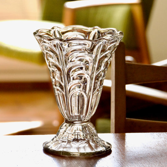 Vase en verre épais Art Deco