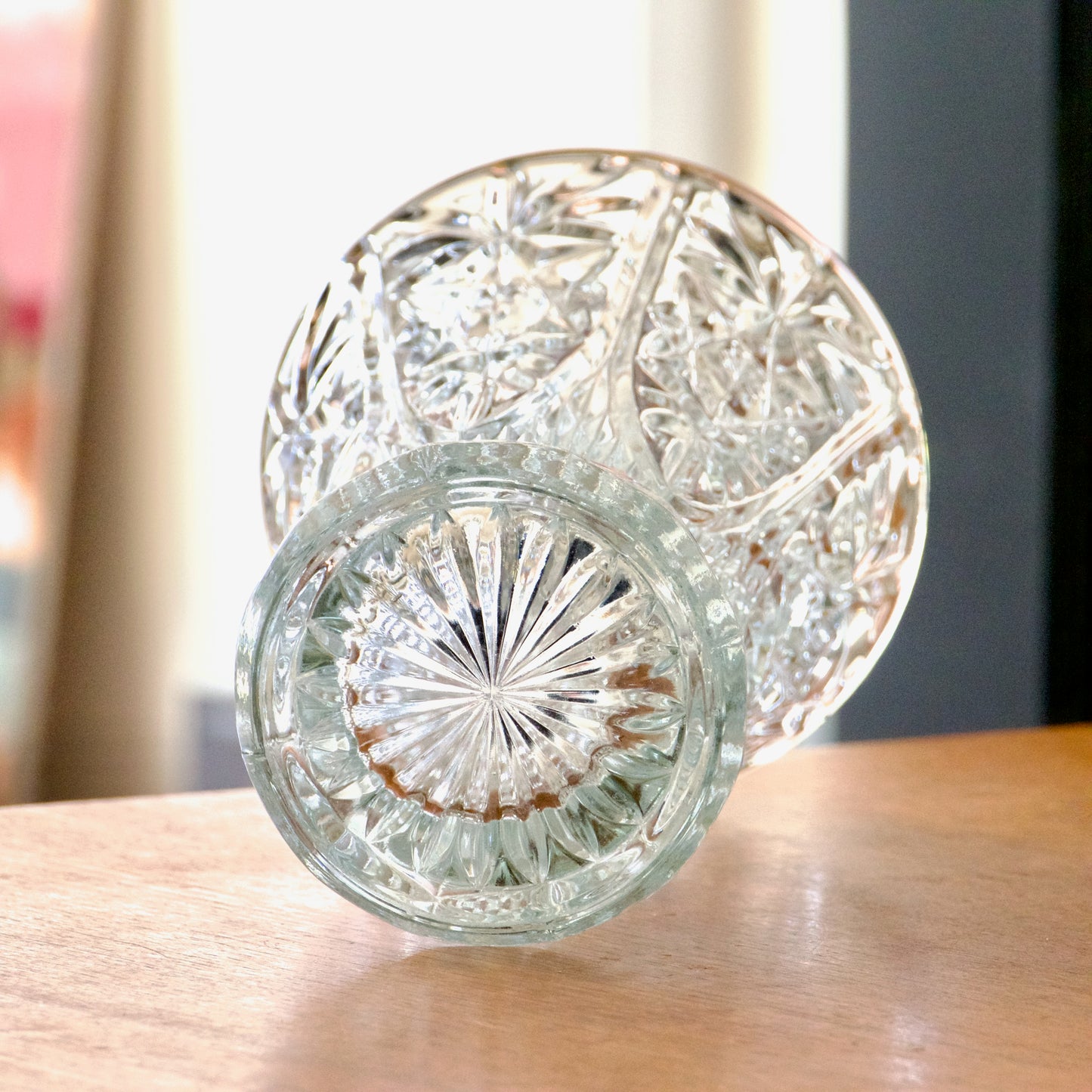 Grand vase en cristal rosaces et étoiles