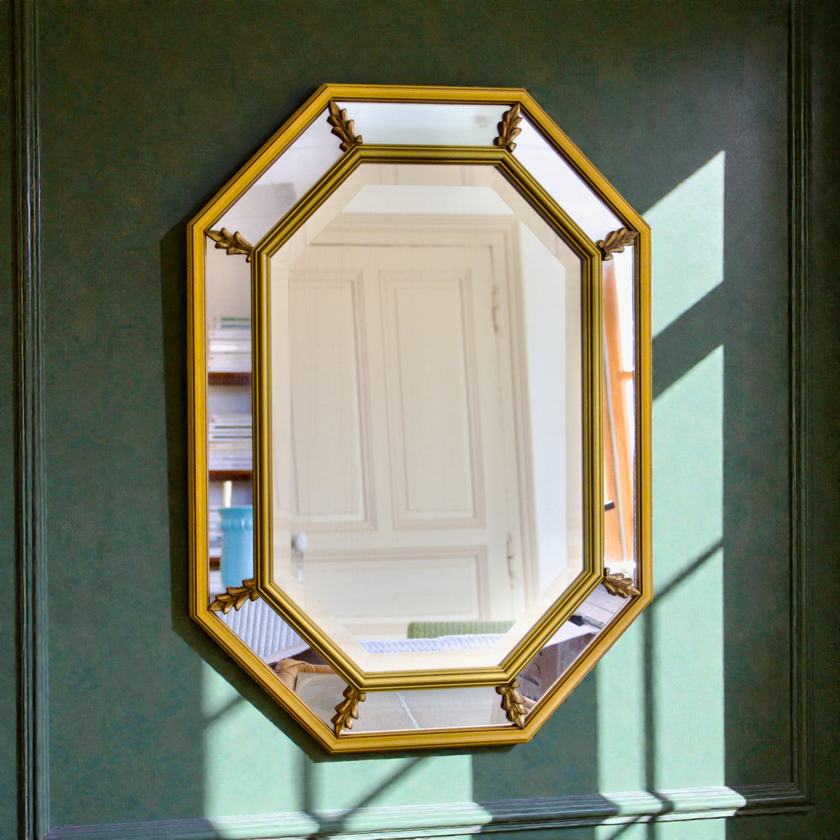 Miroir à parcloses biseauté octogonal vintage